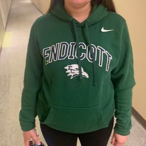endicott college Nike sweatshirt